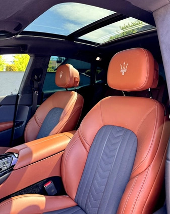 Maserati Levante cena 379900 przebieg: 94500, rok produkcji 2020 z Nowy Dwór Gdański małe 742